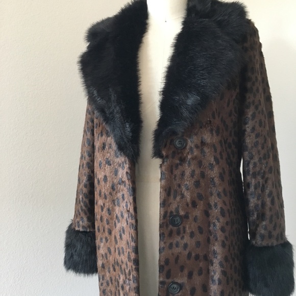 NWT EAVES X REVOLVE Emmie Faux Fur Coat Leopard - Picture 8 of 8